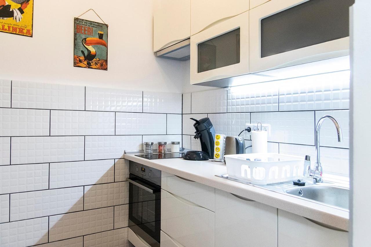Astoria Tiny Apartment ブダペスト エクステリア 写真